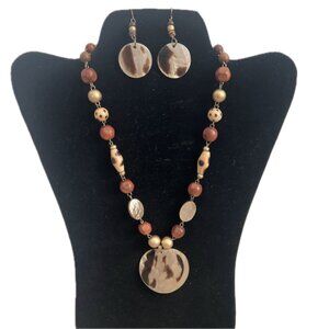 Animal Print Jewelry Set: Necklace & Earrings – Fun & Funky